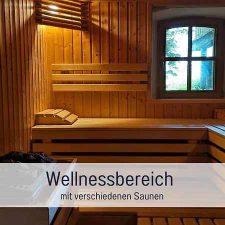 Gut Weihersmuehle * Leutershausen (Bavaria)